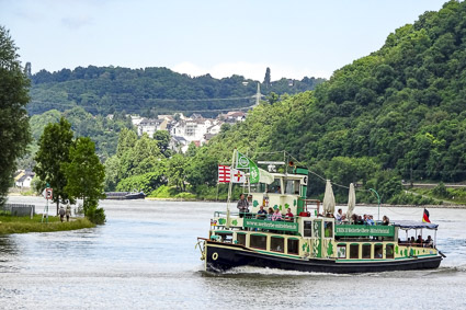 Sightseeing boat at Deutsches Eck