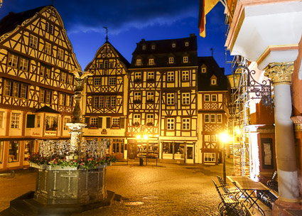 Bernkastel Markt at night