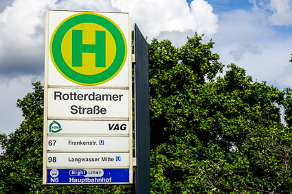 Bus 67 Haltestelle - Rotterdamer Strasse