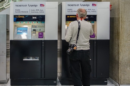 Paris CDG Airport train and bus ticket machines