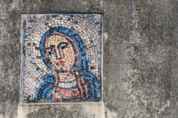 Mosaic shrine to the Virgin Mary in Venice, Italy.