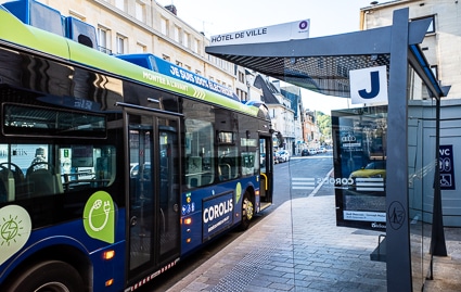 Beauvais Ligne 6 bus at Hotel de Ville