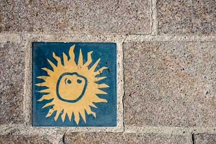 Place Jeanne Hachette, Beauvais pavement tile