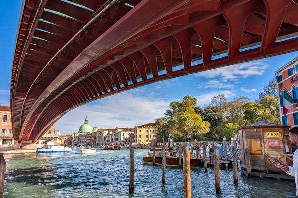 Ponte di Calatrava, Venice.