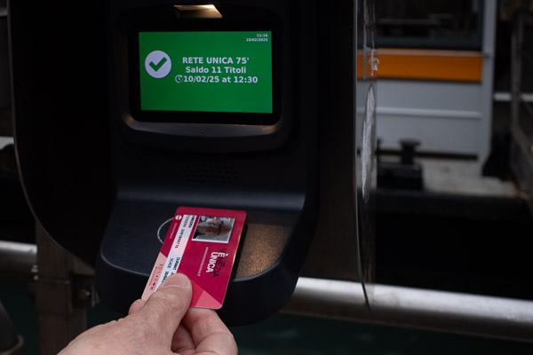 ACTV touch and pay ticket validator.