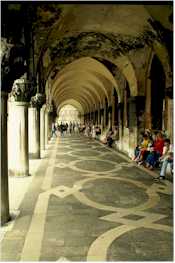 Doge's Palace photo